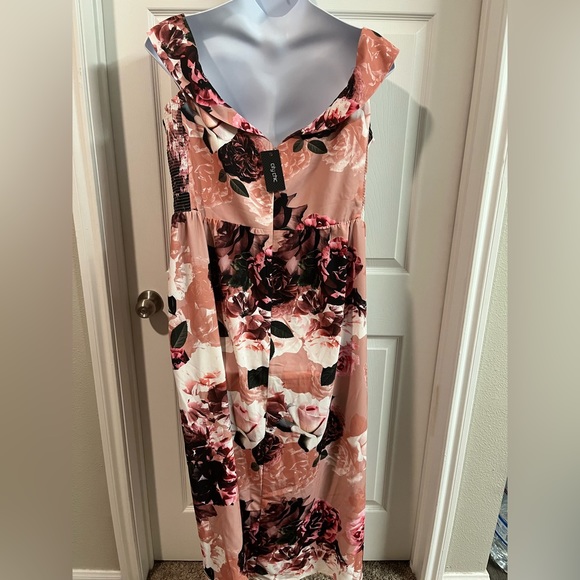 Pink Floral Off the Shoulder Maxi Dress - Picture 11 of 12